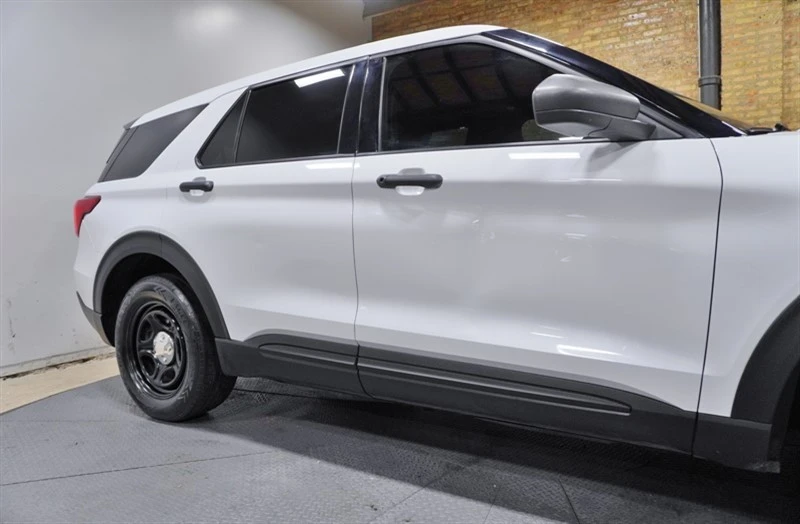 2021 Ford Explorer 6th Gen - Image 9 of 21