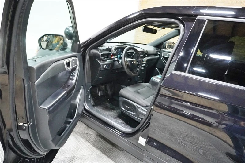 2021 Ford Explorer 6th Gen - Image 19 of 21