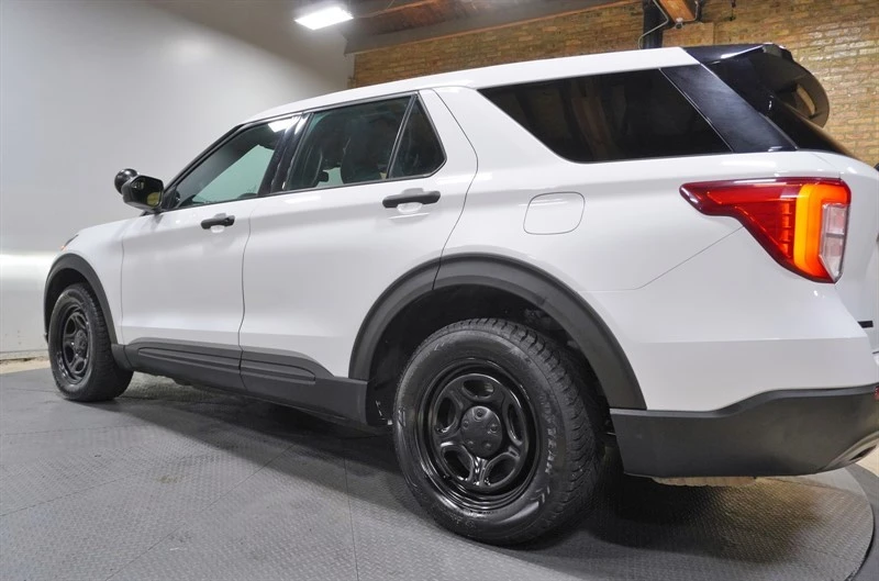 2021 Ford Explorer 6th Gen - Image 17 of 21
