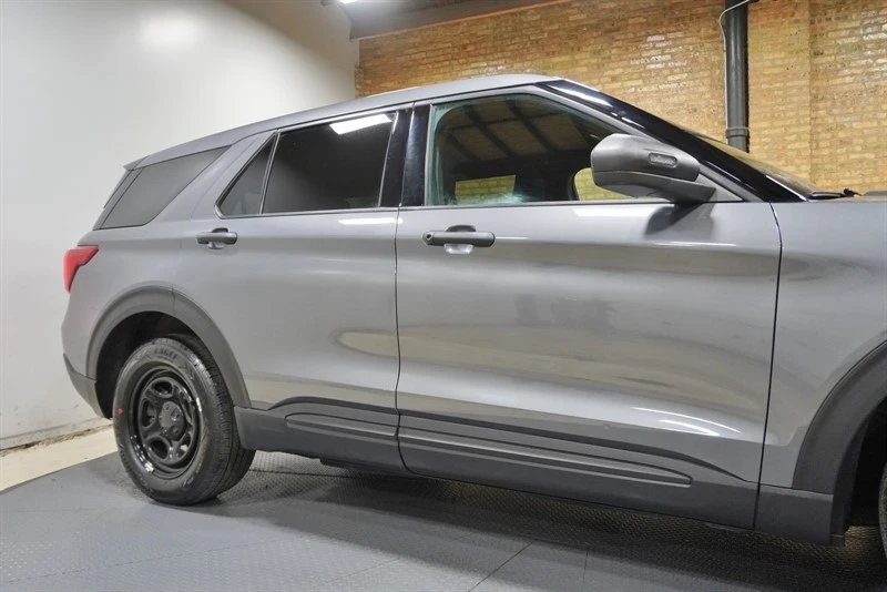 2021 Ford Explorer 6th Gen - Image 9 of 12