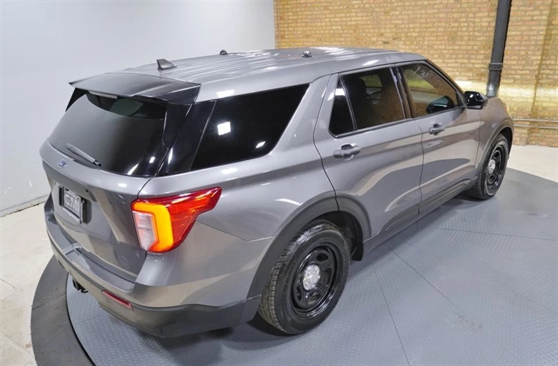 2021 Ford Explorer 6th Gen - Image 11 of 12