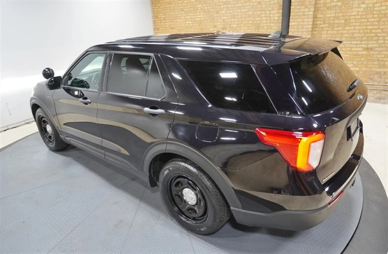 2021 Ford Explorer 6th Gen - Image 16 of 31