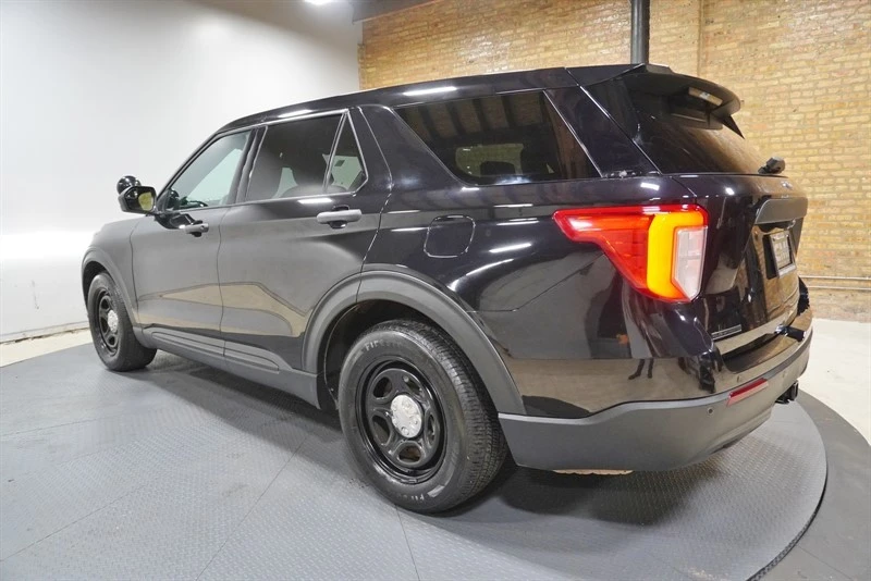 2021 Ford Explorer 6th Gen - Image 15 of 31