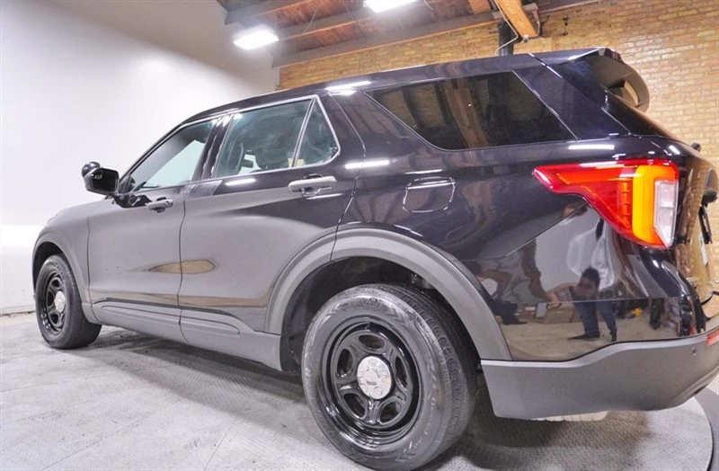 2021 Ford Explorer 6th Gen - Image 17 of 21