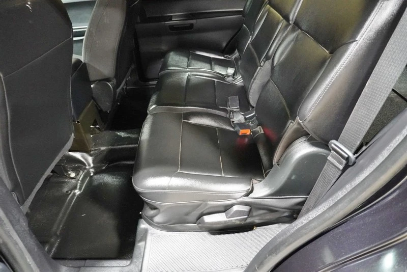 2021 Ford Explorer 6th Gen - Image 30 of 31