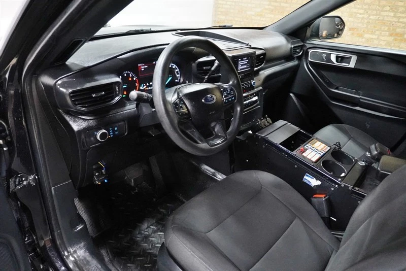 2021 Ford Explorer 6th Gen - Image 20 of 21