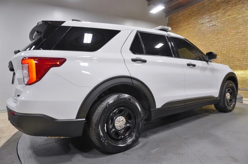 2021 Ford Explorer 6th Gen - Image 14 of 21