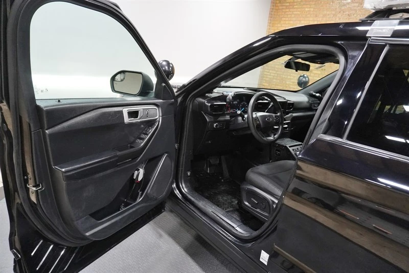 2021 Ford Explorer 6th Gen - Image 20 of 21