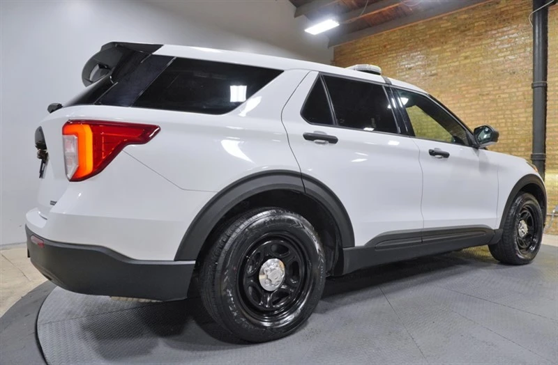 2021 Ford Explorer 6th Gen - Image 15 of 21