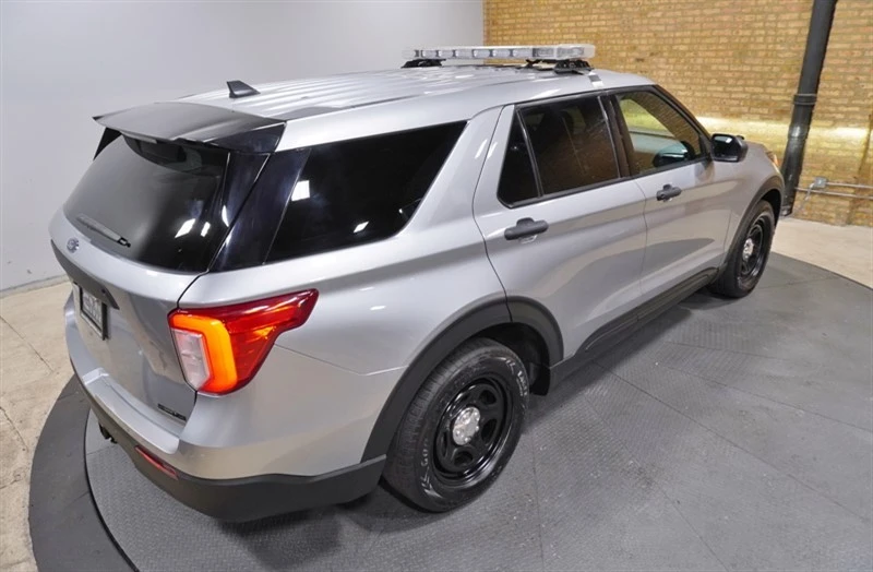 2021 Ford Explorer 6th Gen - Image 11 of 21