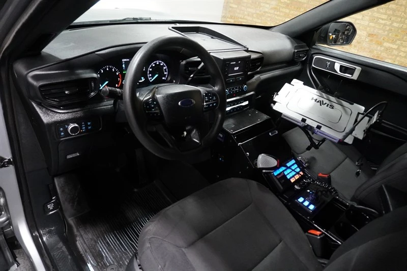2021 Ford Explorer 6th Gen - Image 20 of 21