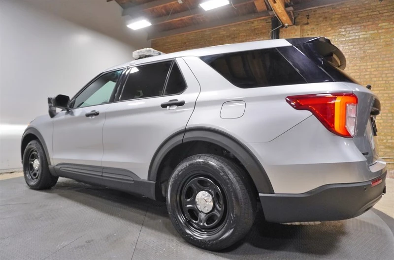 2021 Ford Explorer 6th Gen - Image 17 of 21