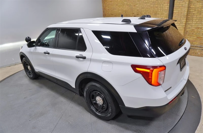 2021 Ford Explorer 6th Gen - Image 16 of 21