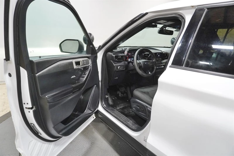 2021 Ford Explorer 6th Gen - Image 19 of 21