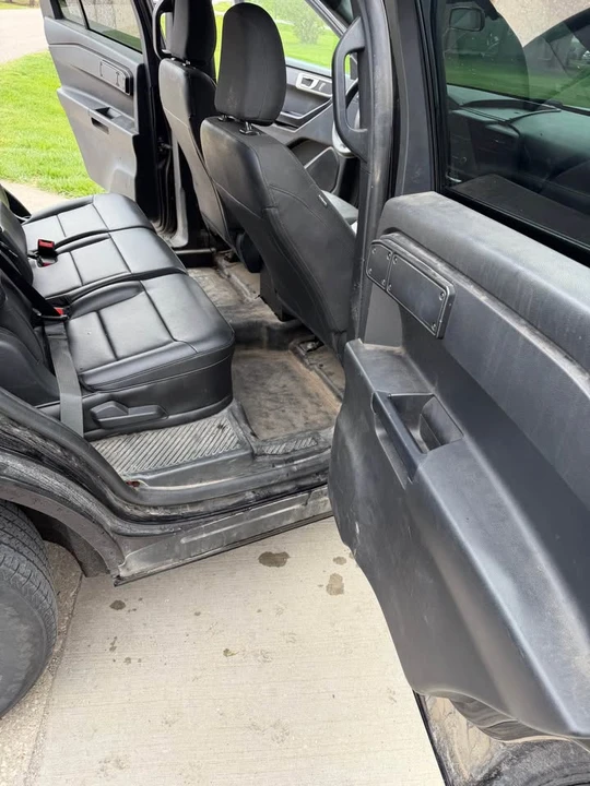 2021 Ford Explorer 6th Gen - Image 15 of 19