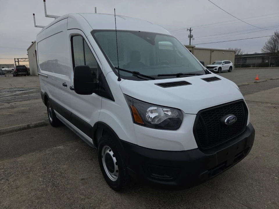 2021 Ford Transit - Image 2 of 4