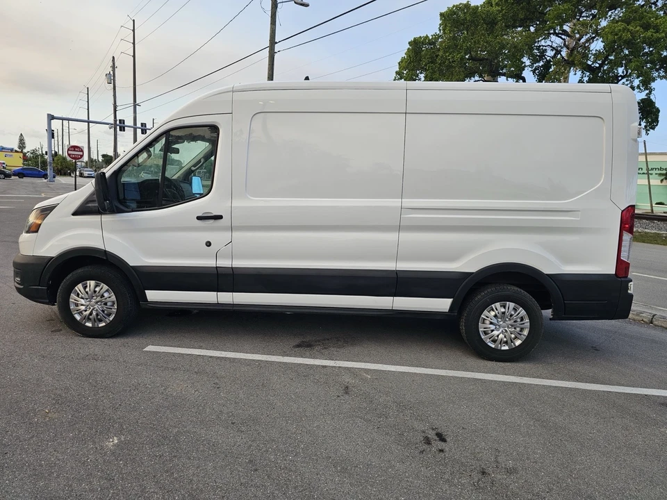 2021 Ford Transit - Image 7 of 31