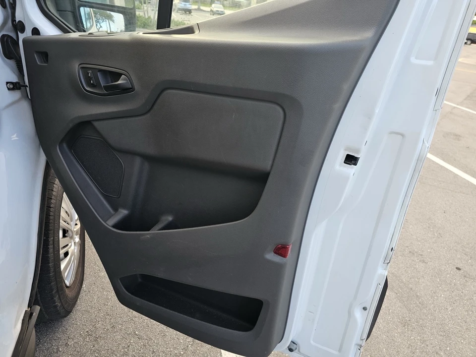 2021 Ford Transit - Image 19 of 31