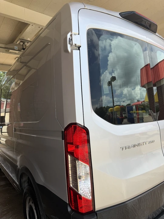 2021 Ford Transit - Image 9 of 31