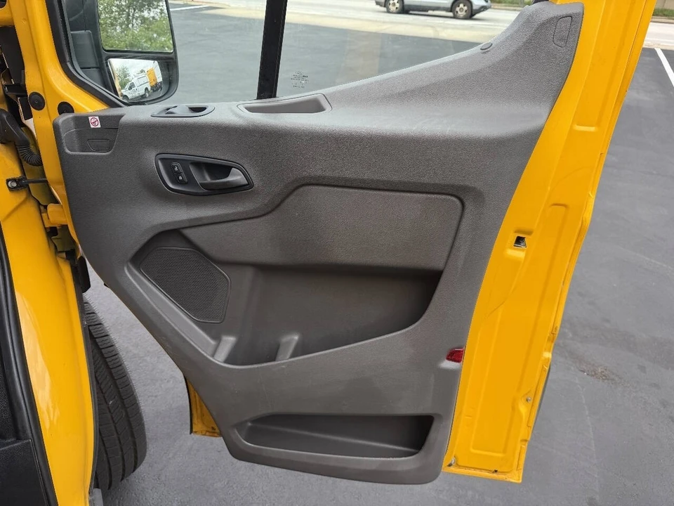 2021 Ford Transit - Image 15 of 18