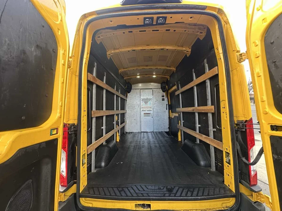 2021 Ford Transit - Image 11 of 21