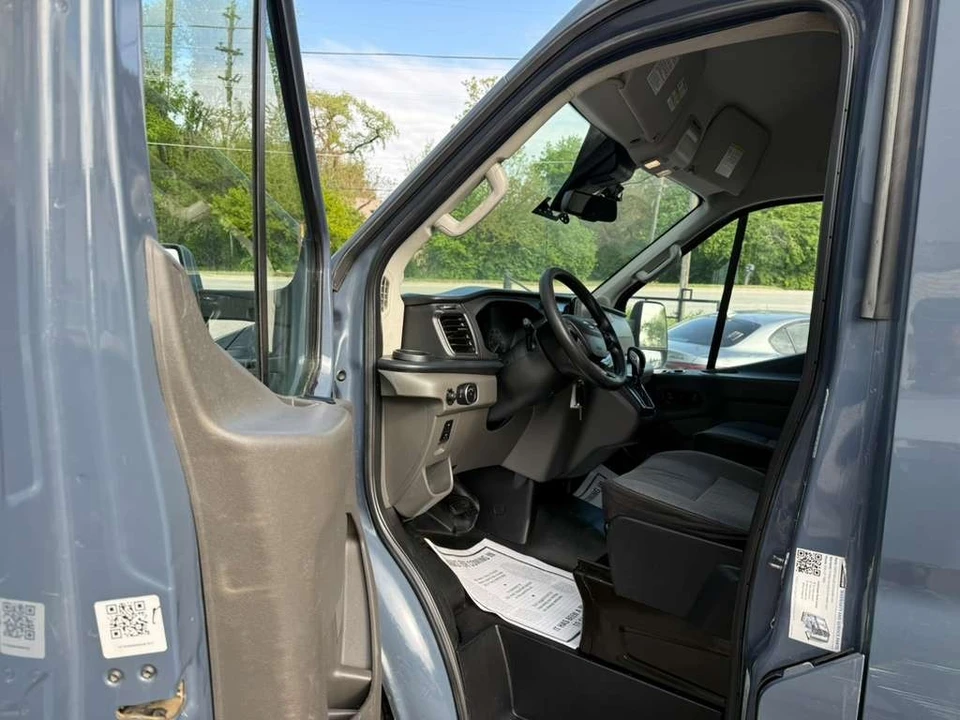 2021 Ford Transit - Image 17 of 31