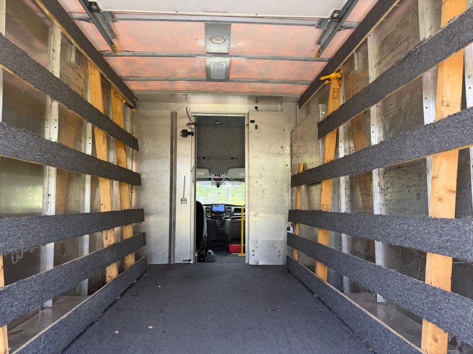 2021 Ford Transit - Image 17 of 30