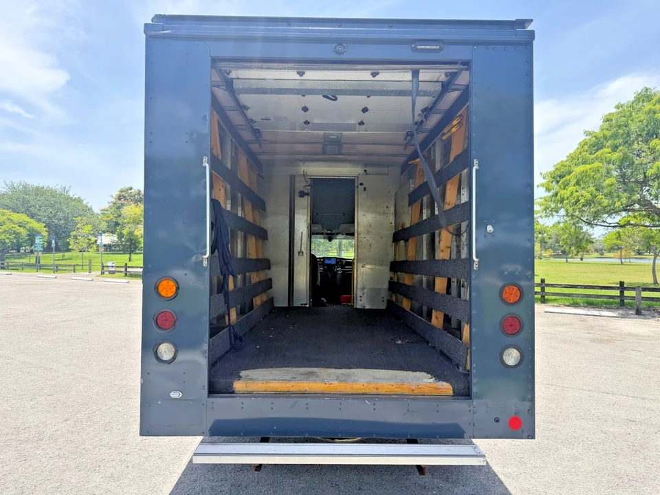 2021 Ford Transit - Image 16 of 30