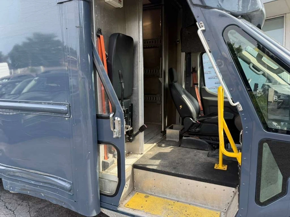 2021 Ford Transit - Image 28 of 31