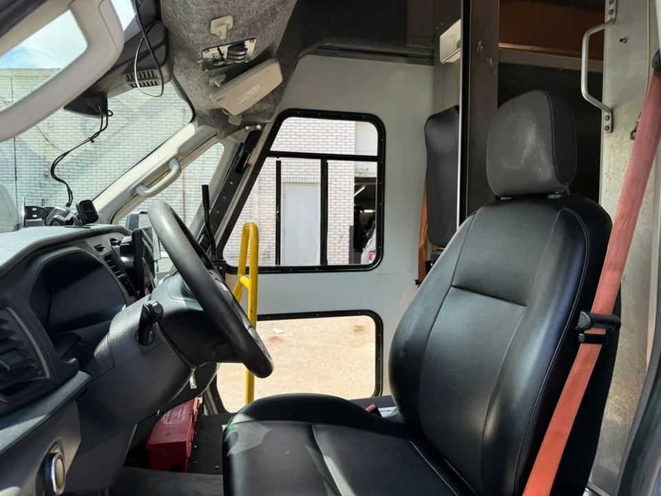 2021 Ford Transit - Image 16 of 31