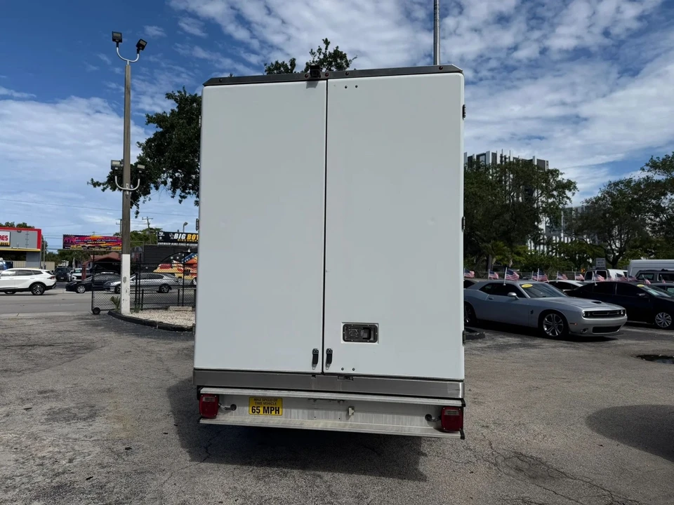 2021 Ford Transit - Image 9 of 29