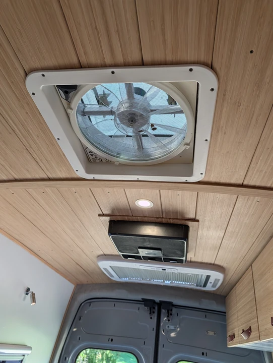 2021 Ford Transit - Image 16 of 31