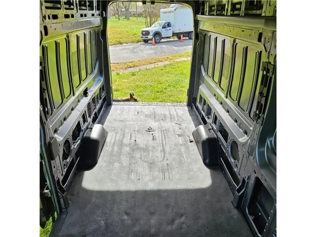 2021 Ford Transit - Image 8 of 14