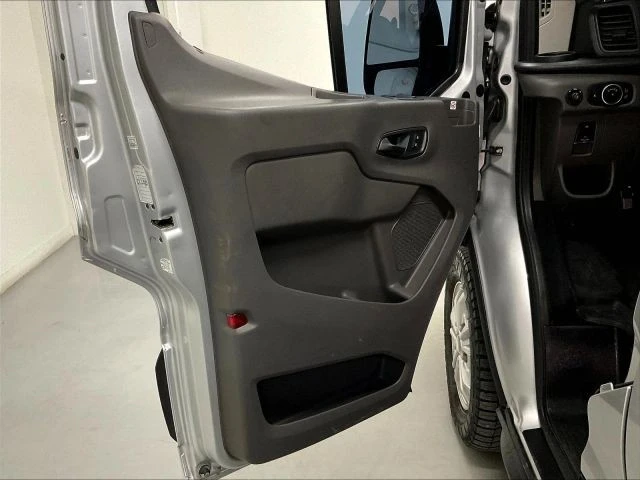 2021 Ford Transit - Image 18 of 31