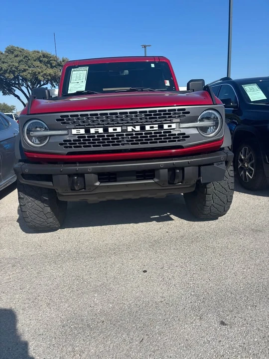 2021 Ford Bronco 6th Gen - Image 2 of 4