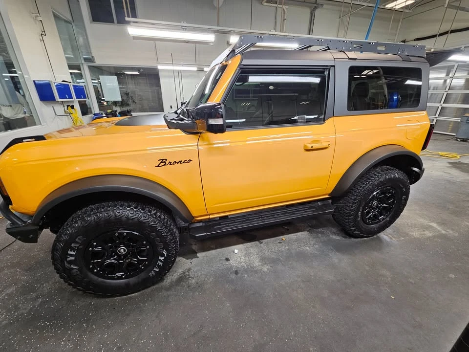 2021 Ford Bronco 6th Gen - Image 4 of 9