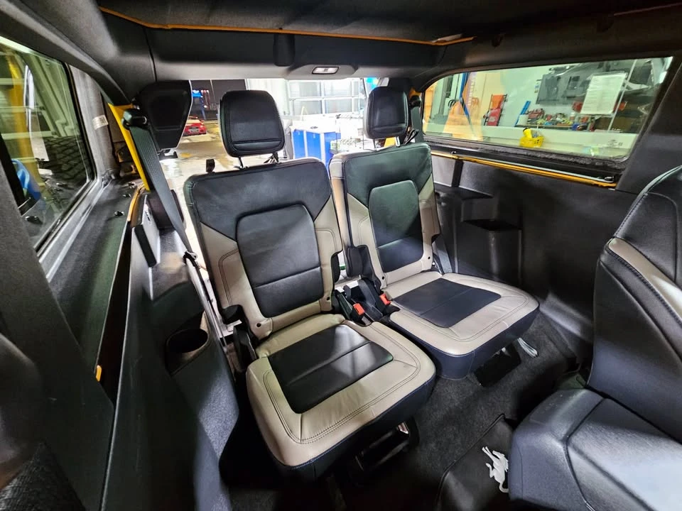 2021 Ford Bronco 6th Gen - Image 9 of 9