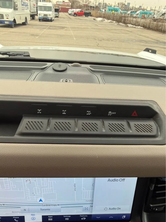 2021 Ford Bronco 6th Gen - Image 17 of 19