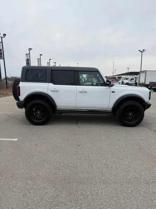 2021 Ford Bronco 6th Gen - Image 4 of 19