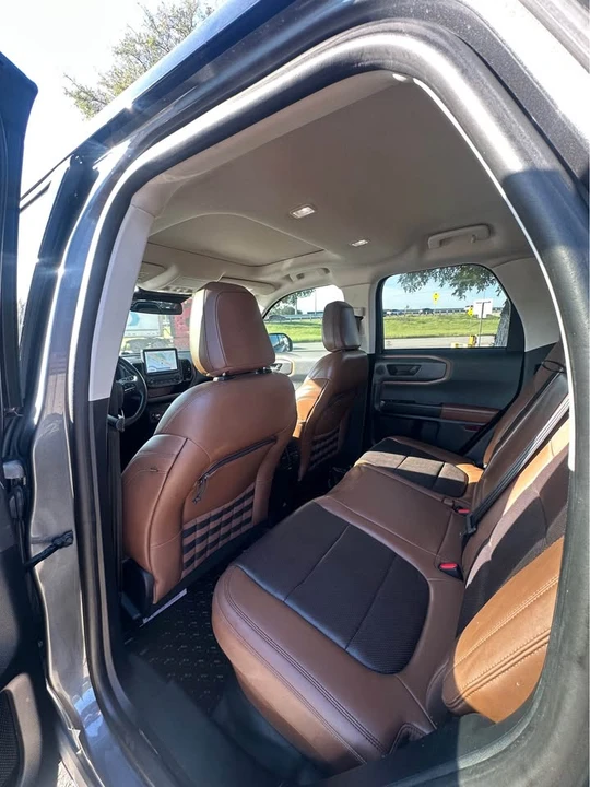 2021 Ford Bronco 6th Gen - Image 10 of 10