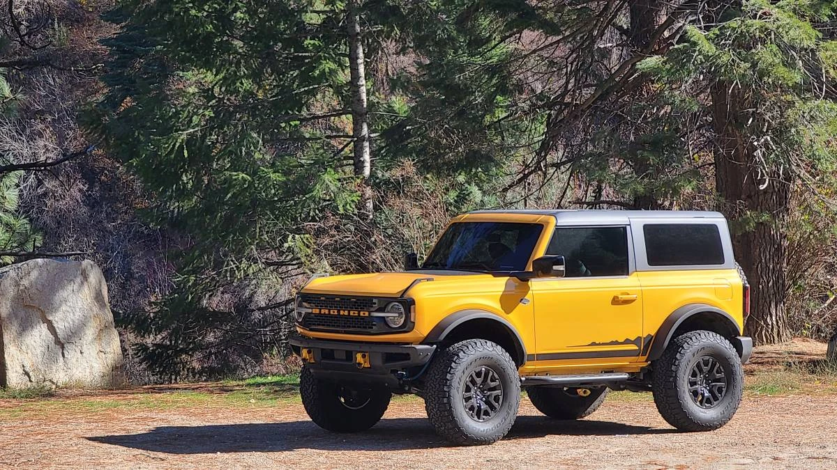 2021 Ford Bronco 6th Gen - Image 2 of 13