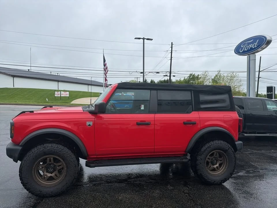 2021 Ford Bronco 6th Gen - Image 4 of 12