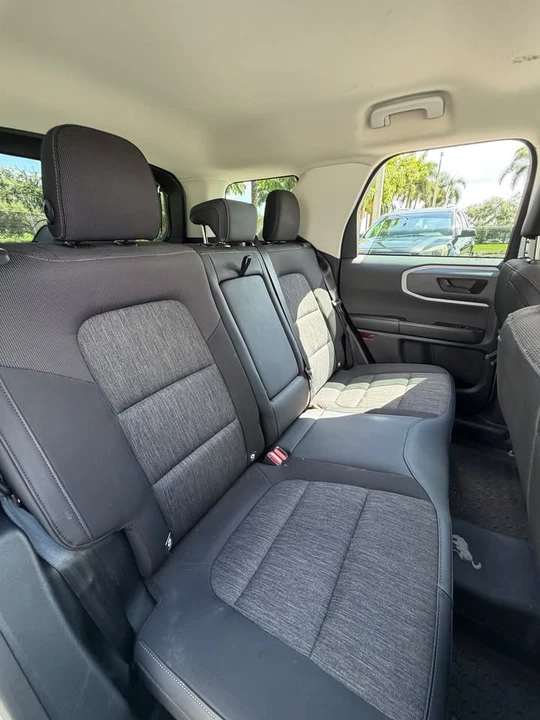 2021 Ford Bronco 6th Gen - Image 7 of 10