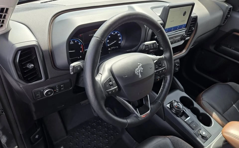 2021 Ford Bronco 6th Gen - Image 17 of 18