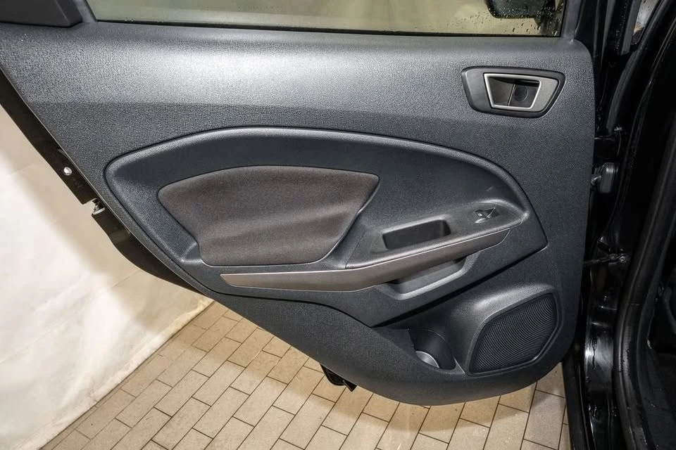 2021 Ford EcoSport - Image 9 of 14