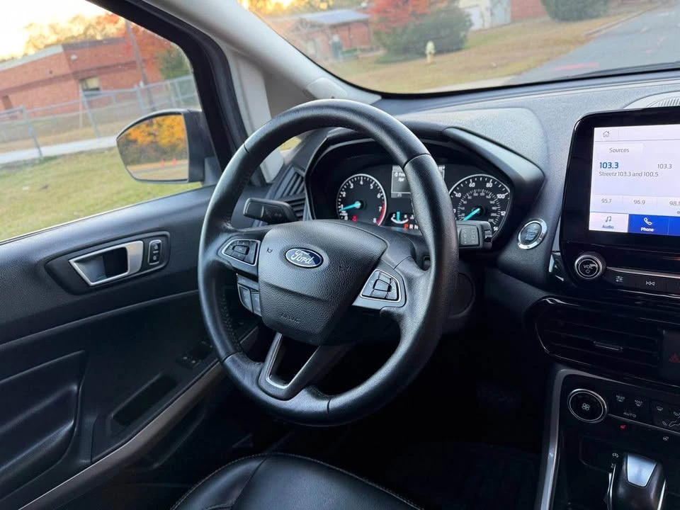 2021 Ford EcoSport - Image 9 of 18