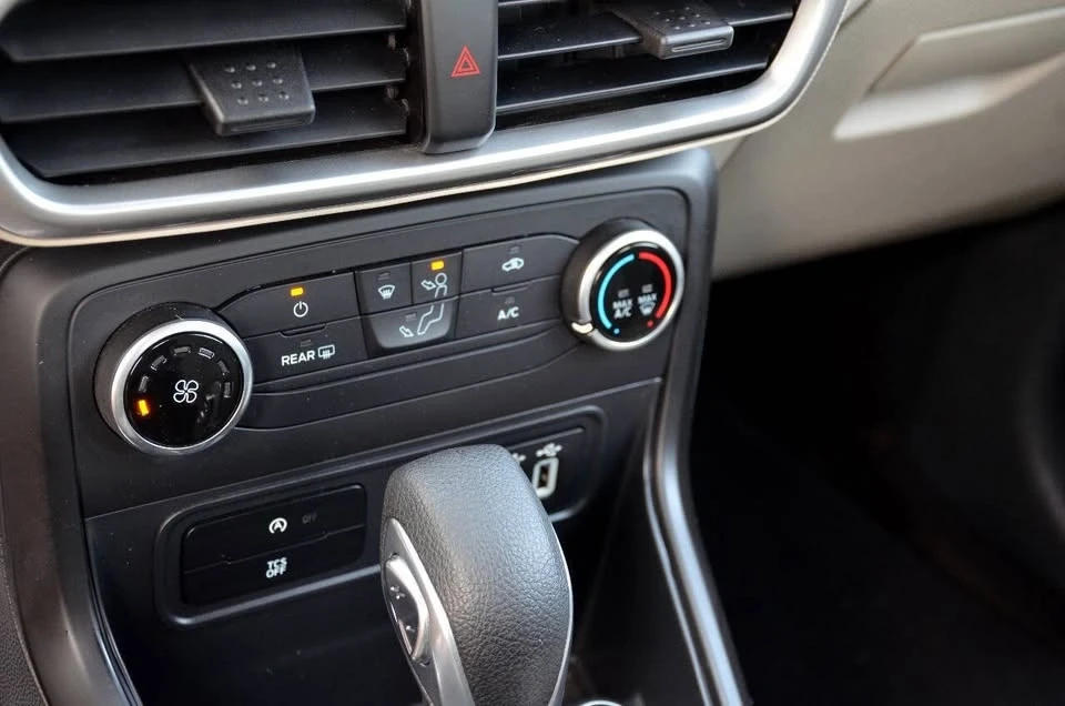 2021 Ford EcoSport - Image 15 of 16