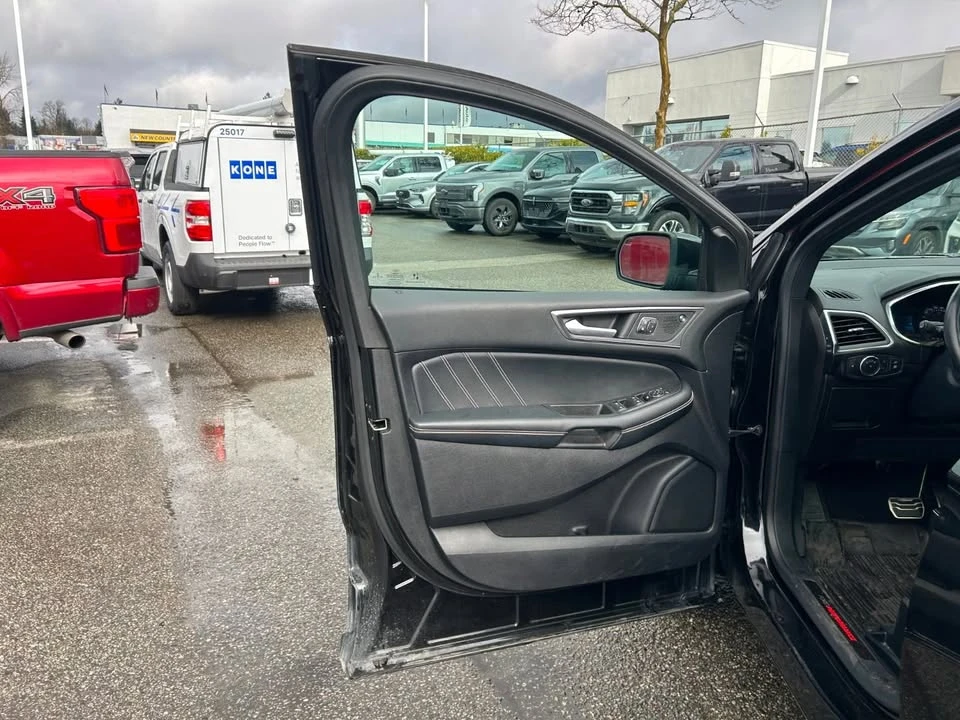 2021 Ford Edge - Image 15 of 20
