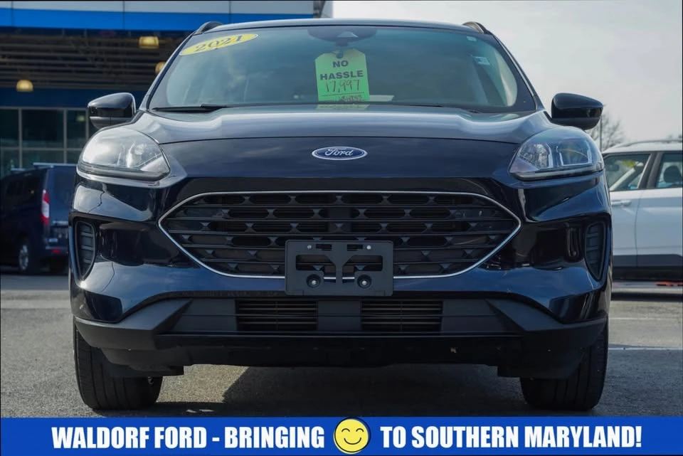 2021 Ford Escape - Image 2 of 17