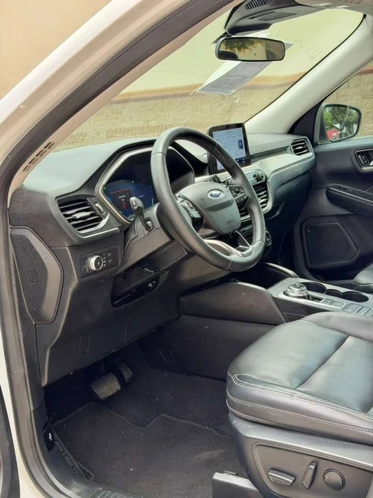 2021 Ford Escape - Image 4 of 11